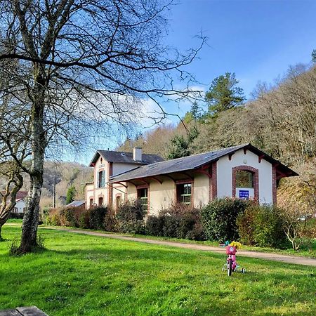Ostal Scrignac - Gite D'Etape De La Gare Buitenkant foto